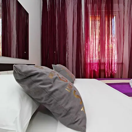Cute Apartman *