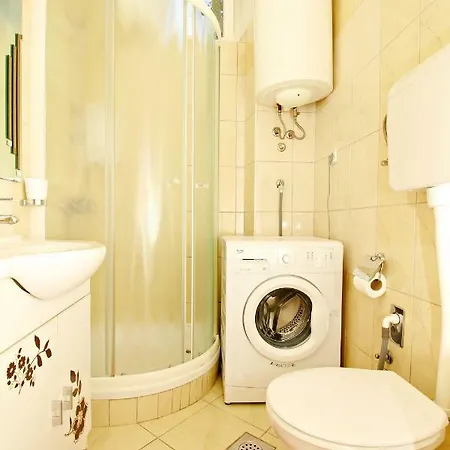 Cute Apartman Zadar